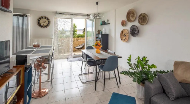 Le Nid Cosy, Terrasse, Garage, 3 étoiles, Забронировать Отель Отели Оберне с парковкой, Парковка