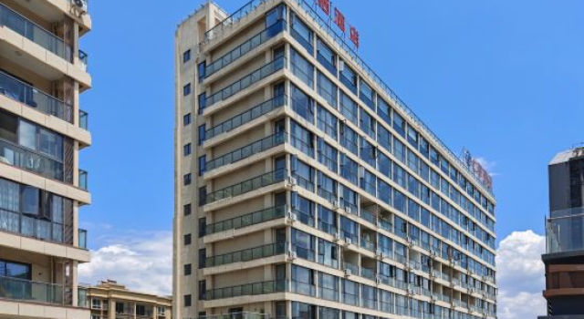 Kaqi · Yiju Homestay (Xichang Qionghai Seventeen Degrees), Varaa Hotelli Hotellit Sichuan pysäköinnillä, Pysäköinti