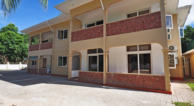Yasad Residence, Réserver Appart'hôtel Hôtels à Île de Praslin avec petit-déjeuner, Petit-déjeuner