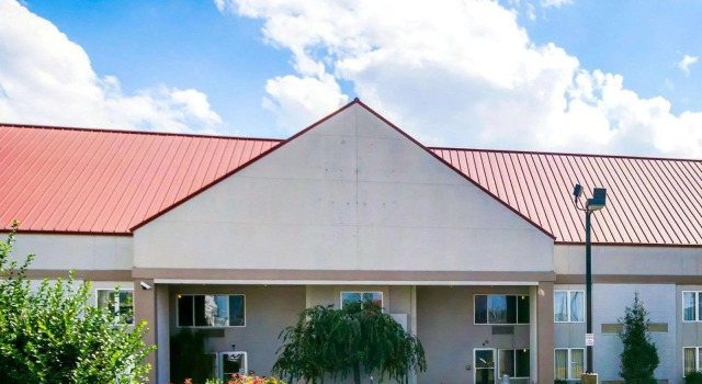 Кровать в общем номере Quality Inn & Suites Elizabethtown