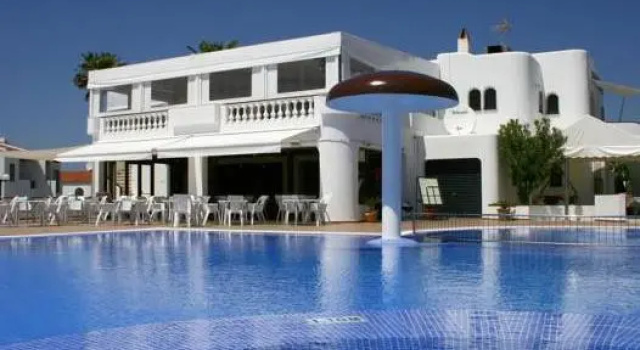 Полулюкс Apartamentos Son Bou Gardens By MENORCARENTALS