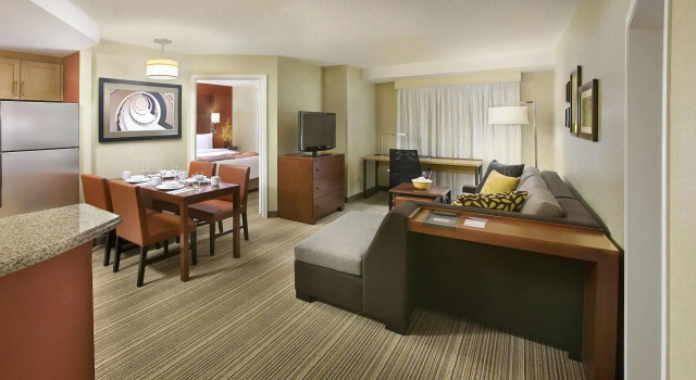 Residence Inn by Marriott Calgary Airport