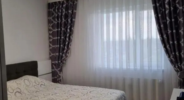 Napoli, Varaa Hotelli Oradea 
