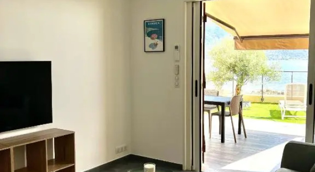 PIEDS DANS L'EAU, TIUCCIA, appartement 2-4 pers, Забронировать Апартаменты/квартира Тьючча South Corsica