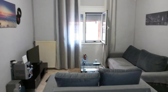 Airport's Close, Cozy Flat for 6 Persons, Забронировать Отель Маркопулон Месойеас 