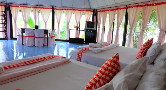 P Resort Riverside, Забронировать Курортный отель Отели Kamphang Phet Province с парковкой, Парковка
