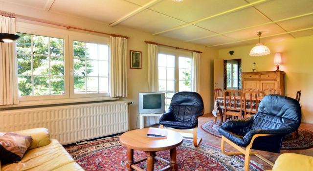 Detached chalet with garden and great view in a tranquil setting