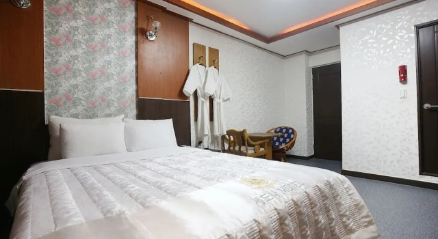 Cheongju Hotel 69, Забронировать Отель Чхонджу провинция Чхунчхон-Пукто
