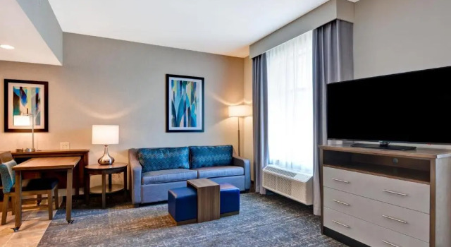 Четырёхместный люкс Homewood Suites By Hilton Poughkeepsie
