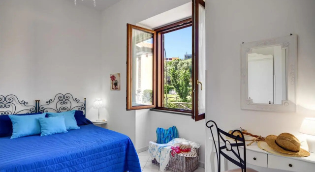 Casa di Giulietta, Забронировать Отель Отели Масса-Лубренсе с парковкой, Парковка