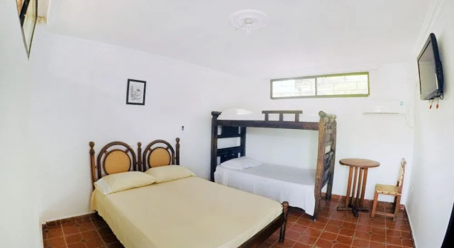 Hospedaje Familiar Dumbira