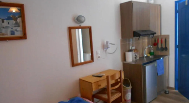 Студия с балконом Studios Apartments Kapetanios