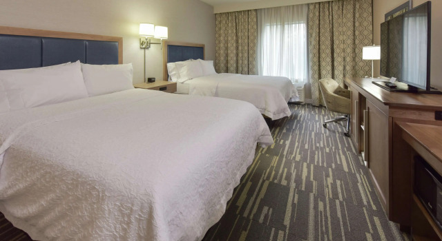 Hampton Inn & Suites Seattle/Redmond, Book Hotel Redmond Washington (state)