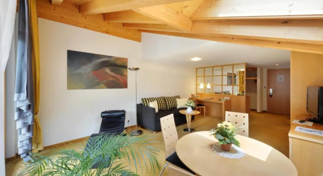 Люкс Alpine Hotel Perren