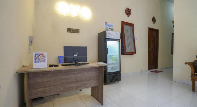 OYO 2933 Wisma Hiro Pertiwi, Boek Hotel Palembang Sumatra