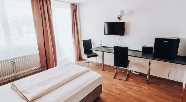 Номер Comfort Zentral Hotel