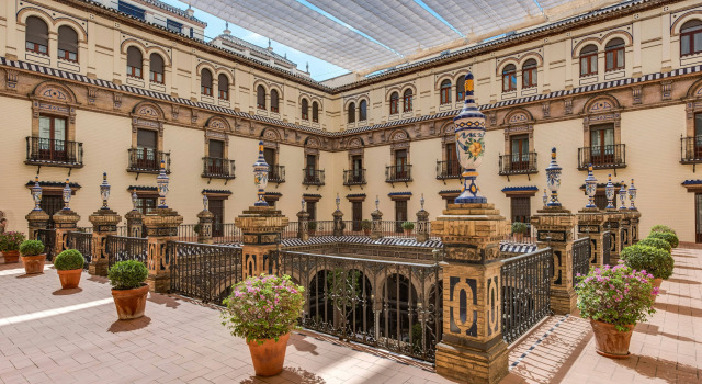 Отель Alfonso XIII, a Luxury Collection Hotel, Seville