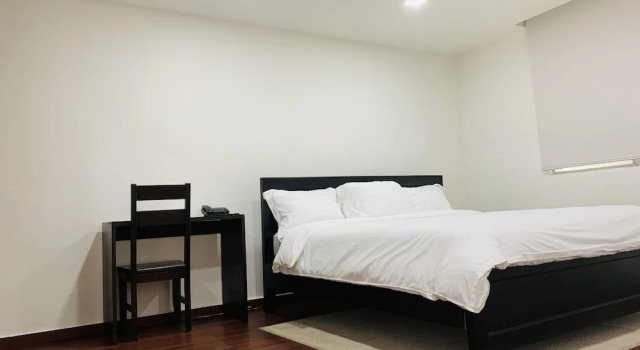 Hotel Plaza, Rezerwuj Hotel Hotele w Santiago z basenem, Basen