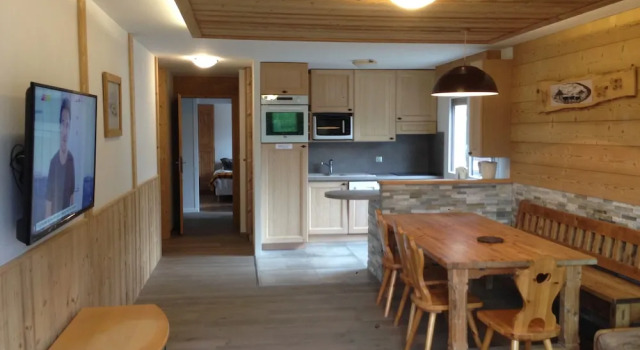 Le 35, Book Hotel Hoteller i Rhône-Alps med parkering, Parkering