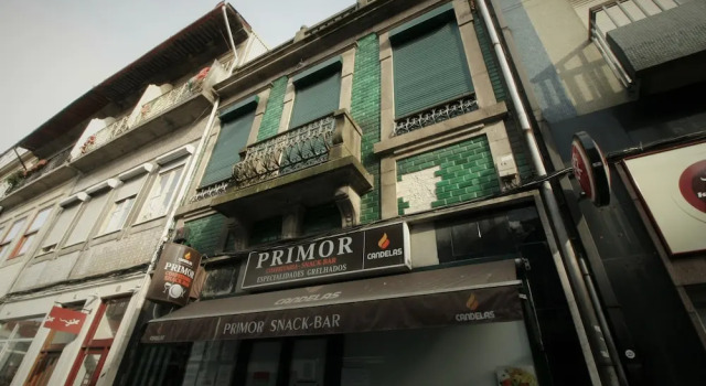 Nomad's Family Lodging Porto, Забронировать Отель Отели Порту 3 звезды, рядом с Сандеман Селларс, 3*