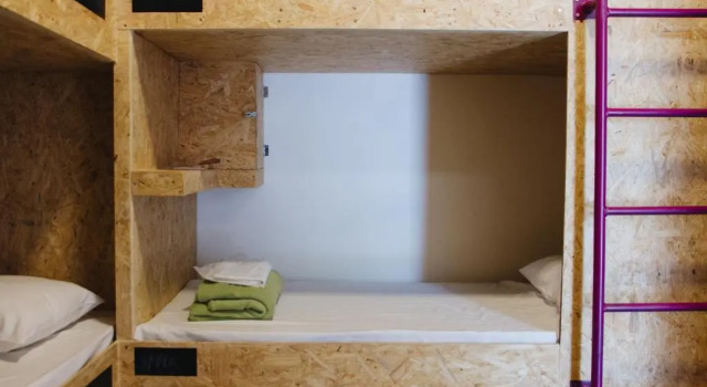 Кровать в общем номере Ô de Casa Hostel Bar
