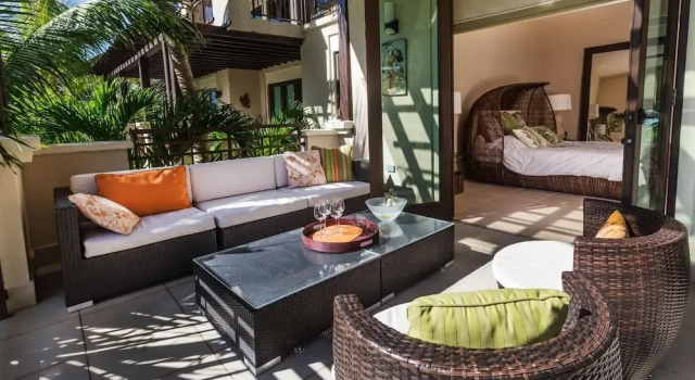 Villa Esmeralda, Book Villa Rio Grande Puerto Rico