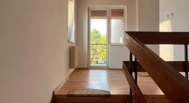 4 Bedroom Elegant, beautiful and spacious home with a botanical garden, Book Hotel Senec Bratislava
