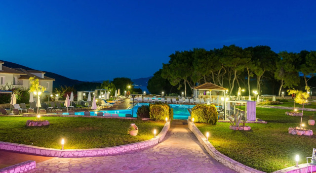 Семейный номер Superior с 2 комнатами Keri Village & Spa by Zante Plaza