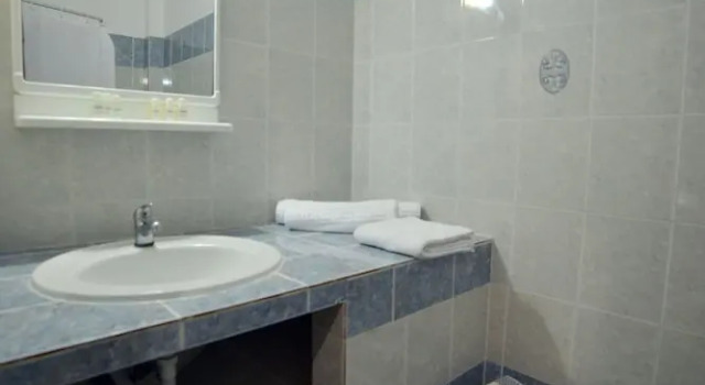 Семейные апартаменты с 2 комнатами с балконом Angelina Hotel & Apartments