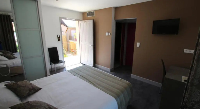 Номер Superior Logis Hotel Archambeau