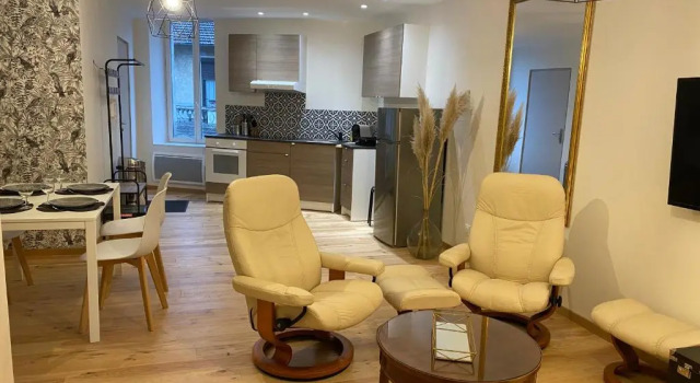 Cahors 62m2 - T3 neuf 4 étoiles certifié catégorie Prestige - le Bartassec - wifi - parking, Rezervovat Hotel Hotely v Lot Valley s parkováním, Parkování