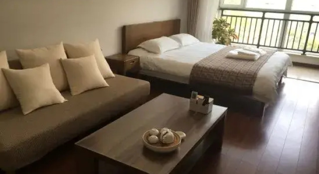 Liangzi Seaview Family Apartment (Laoting Tangshanwan Shop), Book Apartment Tangshan Hebei
