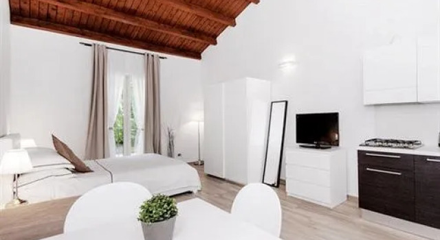 Dalmati House San Lorenzo, Забронировать Гостевой дом Сан-Лоренцо Рим