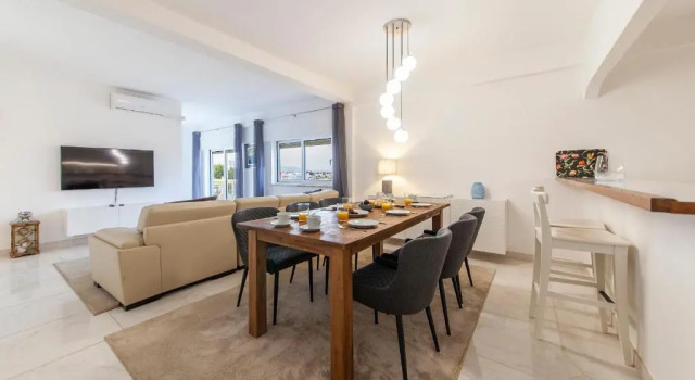 B57 - Marachique 2 Bed Flat, Rezerwuj Apartament Hotele w Algarve z parkingiem, Parking