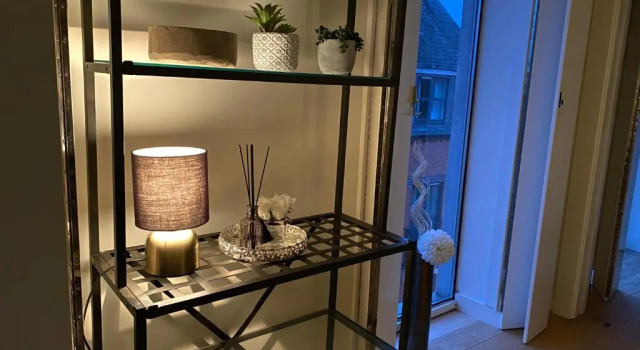 Апартаменты Central, modern and peaceful, lovely Cathedral views, two-bed apartment with 40" smart TV & free onsite parking