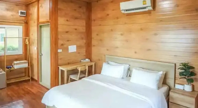 Beung Sampathuan Fishing & Resort