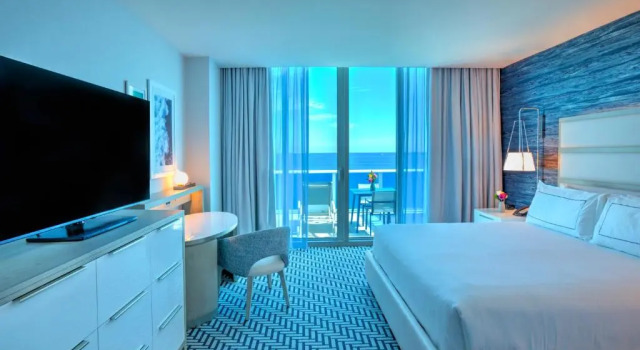 Двухместный номер Premium с балконом и oceanfront Hotel Maren Fort Lauderdale Beach, Curio Collection By Hilton