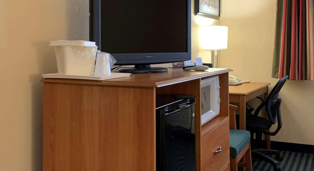 Двухместный номер Standard Quality Inn Ottawa near Starved Rock State Park