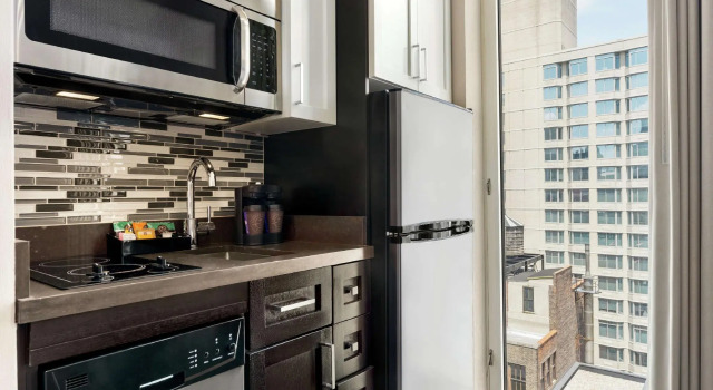 Четырёхместная студия Homewood Suites Midtown Manhattan Times Square South