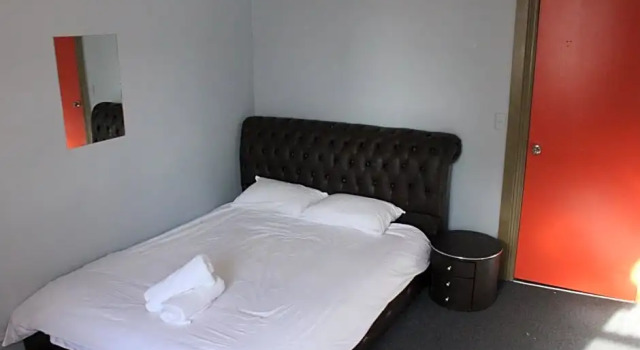 Номер Standard Backpackers Imperial Hotel
