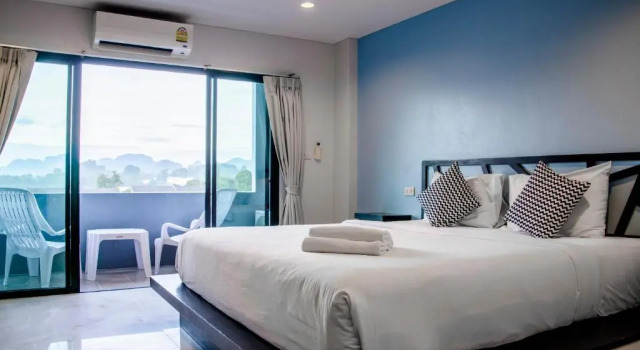 Двухместный номер Standard с балконом и с видом на горы Sleep Whale Hotel