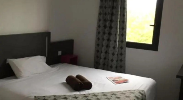 Трёхместный номер Standard Kyriad Direct La Rochelle Aytré