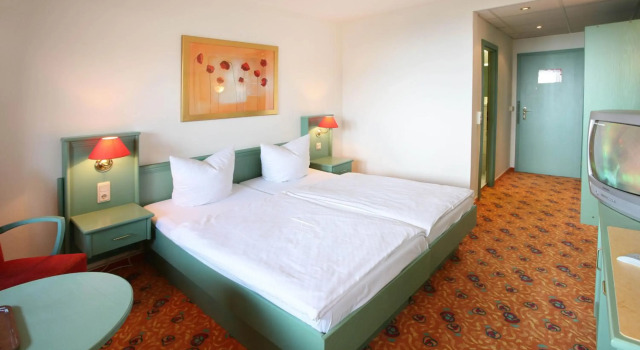 IFA Schöneck Hotel & Ferienpark, Забронировать Отель  