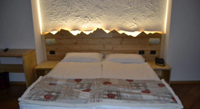 Hotel Cova, Забронировать Отель Отели Валь-ди-Соле 3 звезды, 3*
