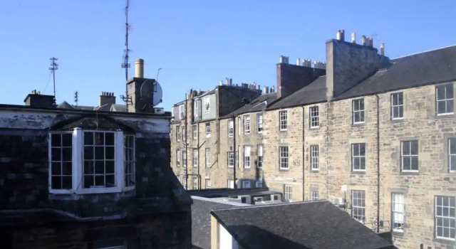 2 Bedroom Apartment In Centre Of The City