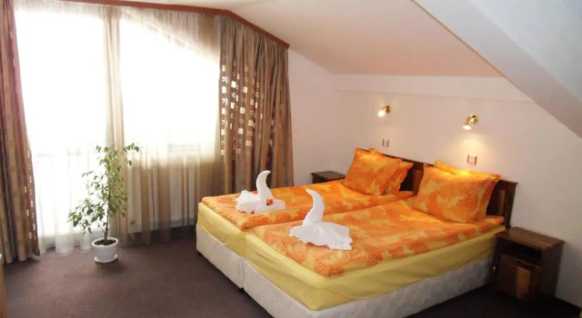 Полулюкс Family Hotel Nadejda