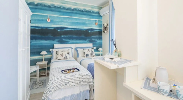 B&B Due Passi dal Mare, Prenota Bed & breakfast Hotel a Montignoso con parcheggio, Parcheggio