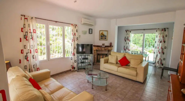 Susana - this lovely detached holiday property in Moraira, Забронировать Отель Ла-Сабатера 