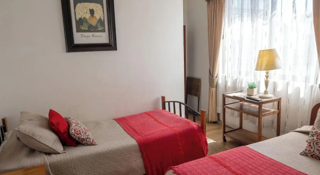 Hotel Empresarial, Забронировать Отель Отели в центре Лос-Анхелес, в центре