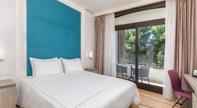 Двухместный номер Standard с балконом Park Plaza Histria Pula